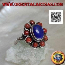 Silver ring with oval cabochon lapis lazuli surrounded by Tibetan corals (16)