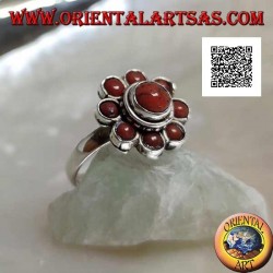 Pequeño anillo de plata en forma de margarita con antiguos corales tibetanos (11)