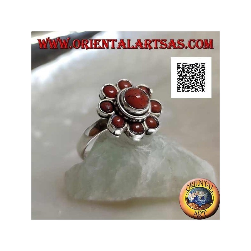 Kleiner gänseblümchenförmiger Silberring mit alten tibetischen Korallen (11)