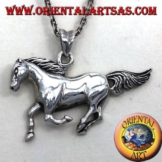 carrera de caballos colgante de plata