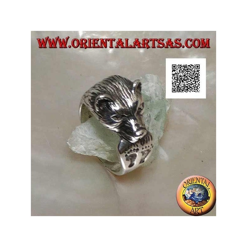 Tête d'ours mordant sa queue bague en argent avec empreintes gravées