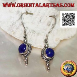 Boucles d'oreilles pendantes en argent avec lapis lazuli rond entouré de tissage et deux boules en dessous
