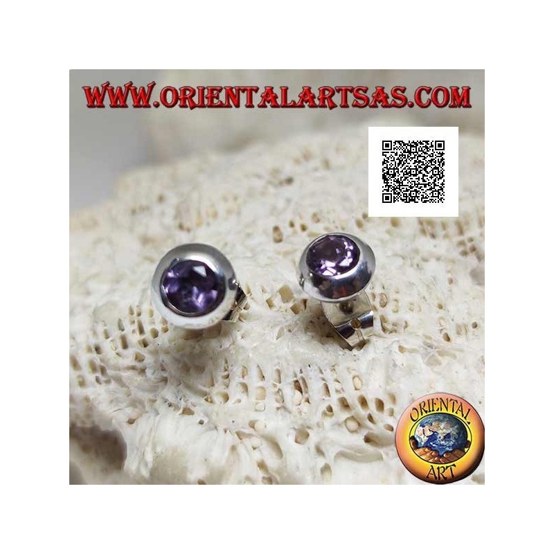 Silver lobe earrings with natural round amethyst set flush with the edge