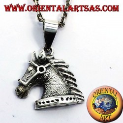 cabeza de caballo colgante de plata con brida