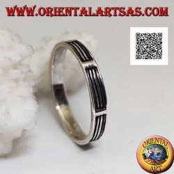 Silver ring with a series of horizontal lines in bas-relief