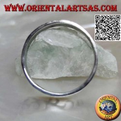 Silberring mit graviertem Blumenzweig