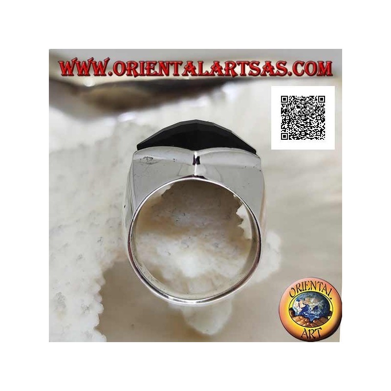 Silver ring with faceted square rhomboid onyx on smooth setting