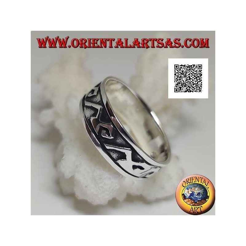 Silver ring with archimedes symbols in bas-relief