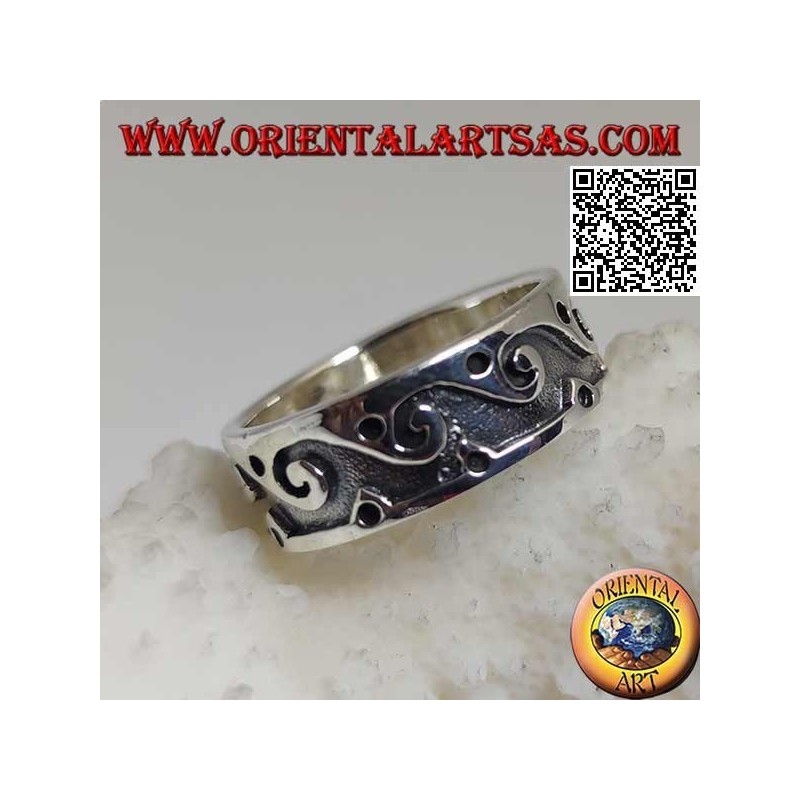 Anillo de plata con ondas y bolas grabadas