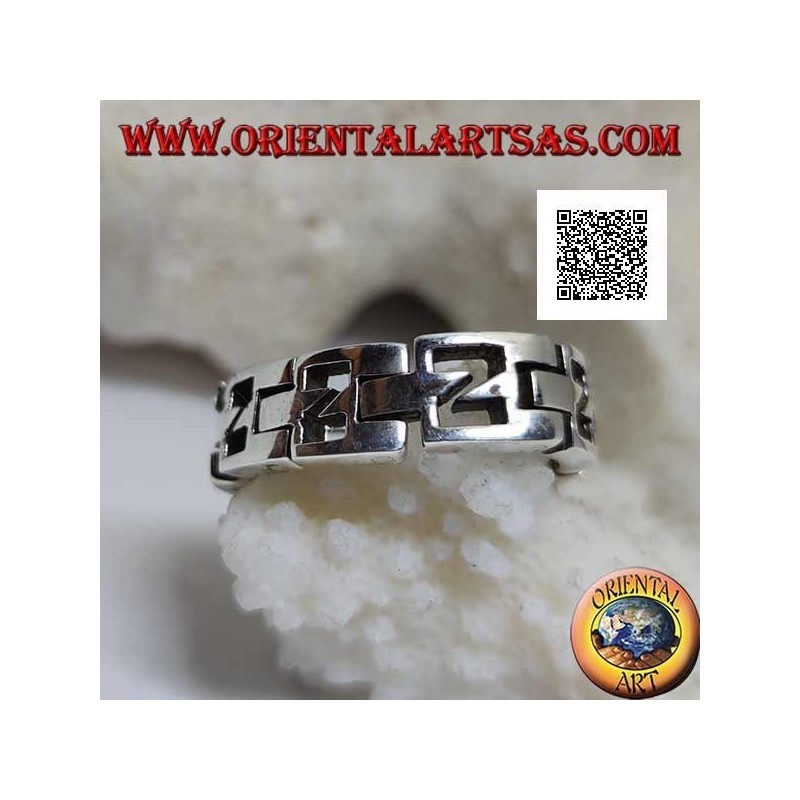 Semi-rigid smooth chain ring in silver with perforated N