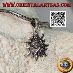 Pendentif spirale en argent au soleil ajouré