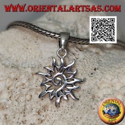 Pendentif spirale en argent au soleil ajouré