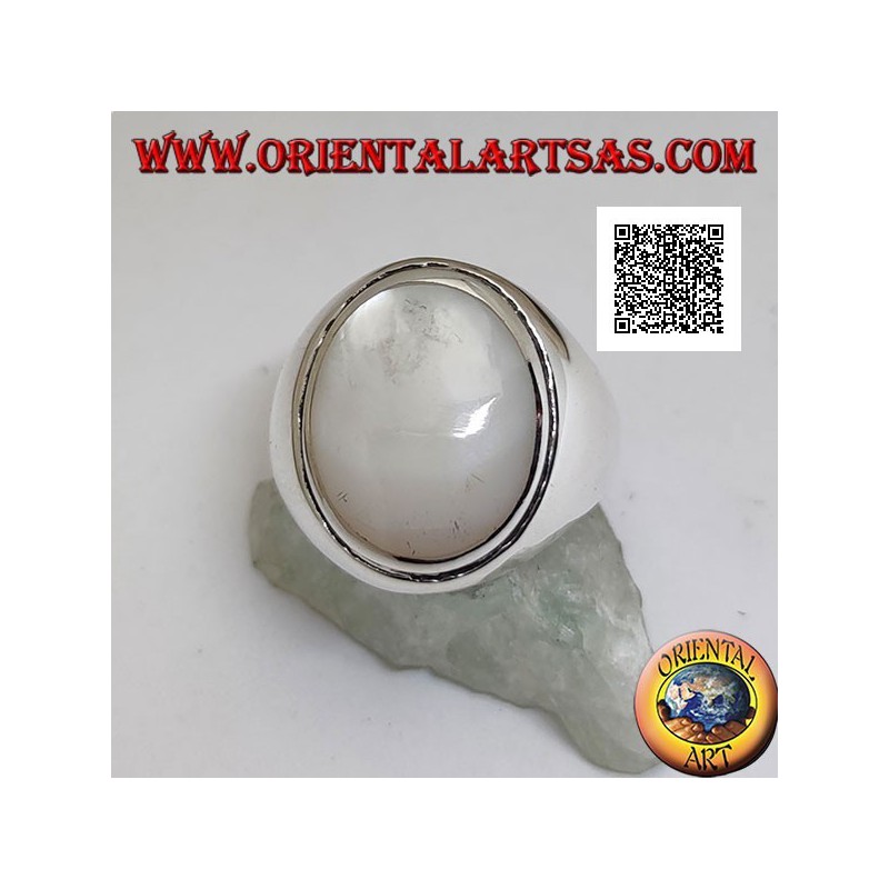 Silver ring with oval cabochon mother of pearl with raised edge on a smooth setting