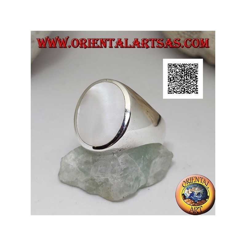Silver ring with large oval mother-of-pearl flush with the edge on a smooth setting