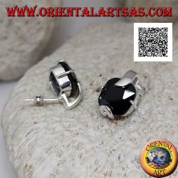 Boucles d'oreilles lobe en argent avec zircon spinelle carré sertis de 2 crochets épais et 2 fins