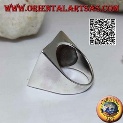 Smooth silver ring with 22 mm large concave square