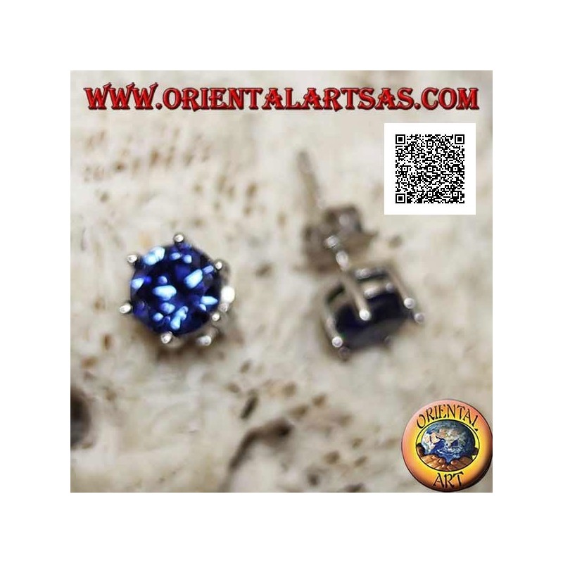 Boucles d'oreilles lobe en argent avec saphir synthétique rond serti de six clips