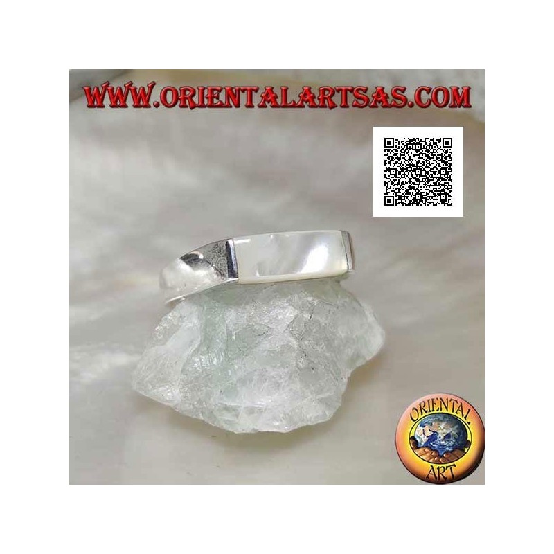 Smooth silver ring with elongated rectangular mother of pearl protruding on two sides