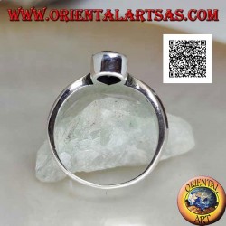 Bague en argent en forme de V parsemée de marcassite à décor en onyx et améthyste naturelle avec goutte centrale