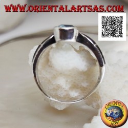 Bague en argent en forme de V parsemée de marcassite à décor de goutte centrale onyx et topaze