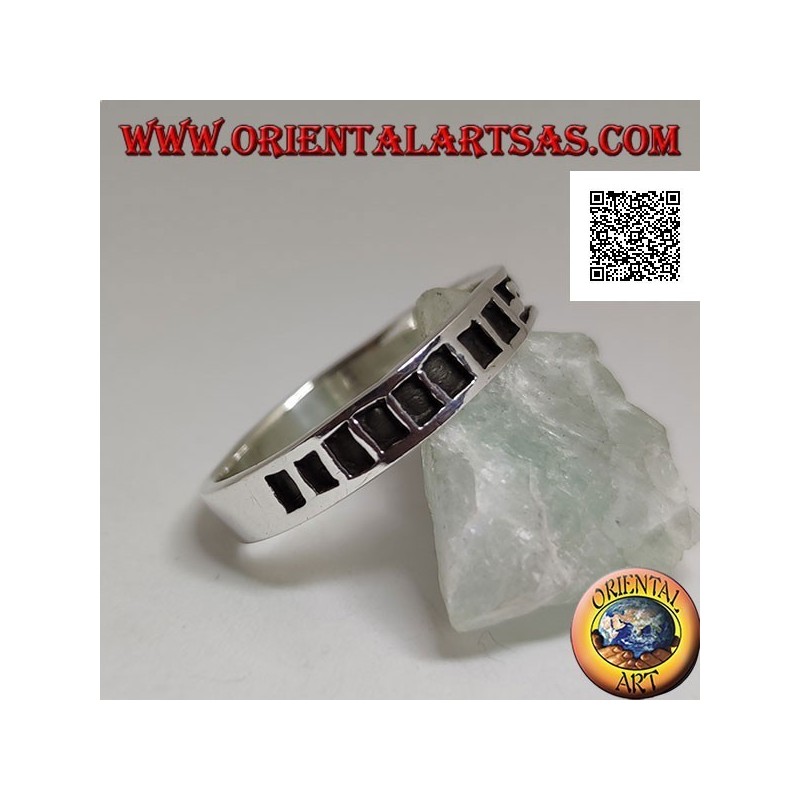 Silver ring with step staircase and engraved rectangles