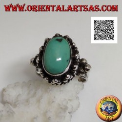 Anillo de plata con turquesa tibetana ovalada antigua rodeada de trío de bolas y entrelazadas (16)