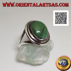 Anillo de plata con turquesa tibetana ovalada antigua con doble borde liso enganchado lateralmente a dos