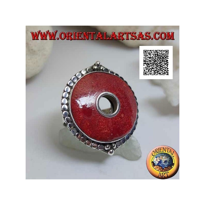 Anello in argento con madrepora rossa (corallo) a disco contornata da dischetti regolabile (freesize)