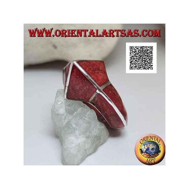 Bague madrépore rouge (corail) avec structure frontale en argent pointu