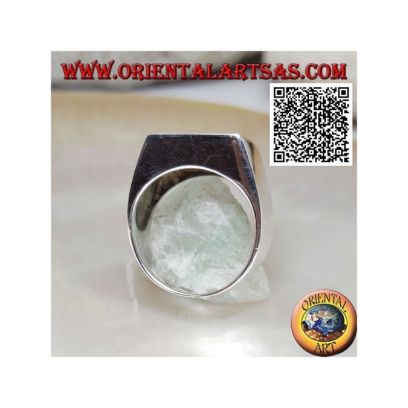 Bague en argent avec nacre carrée au ras du bord sur une monture lisse 13 * 13