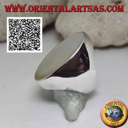 Silver ring with large oval mother-of-pearl flush with the edge on a smooth setting