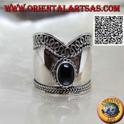 Breiter V-förmiger Silberring mit ovalem Onyx und Serpentin auf einer Seite, Bali