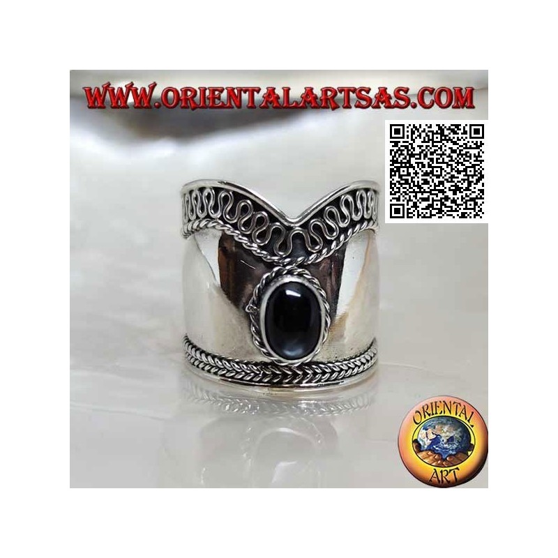 Large bague en argent en forme de V avec onyx ovale et serpentine d'un côté, Bali