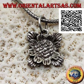 Silver pendant in the shape of a sunflower with leaves