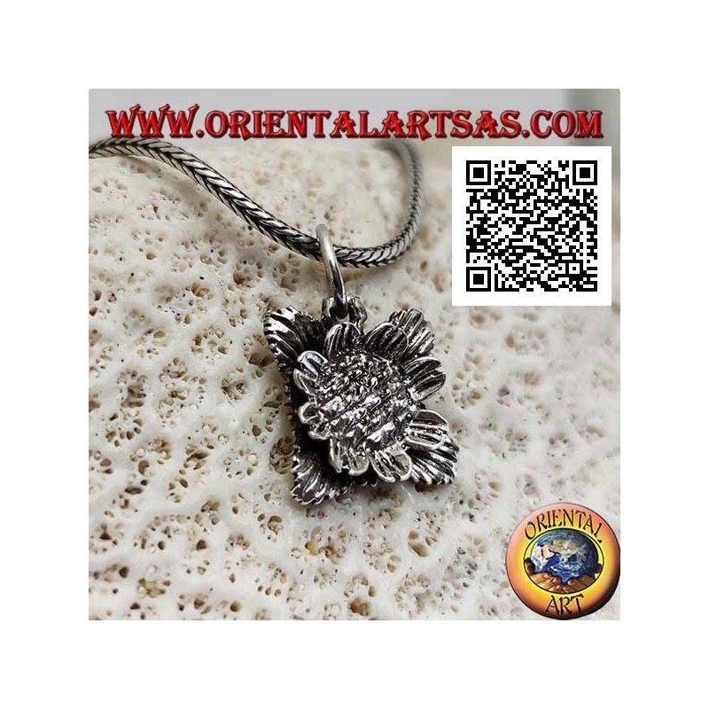 Ciondolo in argento a forma di girasole con foglie