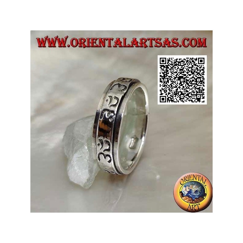 Anti-stress rotating silver ring, smooth with engraved ॐ (Aum od Om, Hindu Sanskrit syllable)