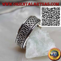 Anti-Stress rotierender Silberring mit zentralem Serpentin zwischen den Schnüren