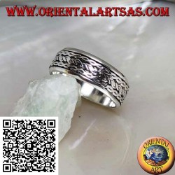 Anti-stress rotating silver band ring, cord rolled between intertwining