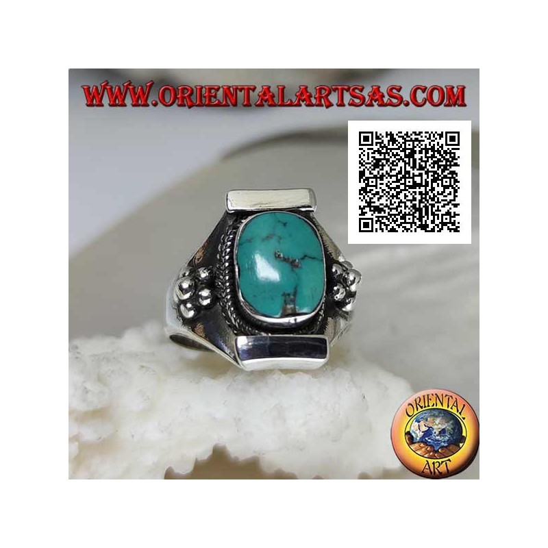 Bague en argent avec turquoise tibétaine antique en serti népalais avec fleur de boules sur les côtés (16)
