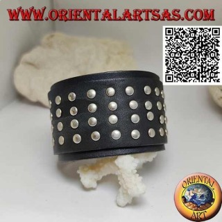 Wide genuine leather bracelet, 4 rows of studs on a clip closure and 2 lengths (black)