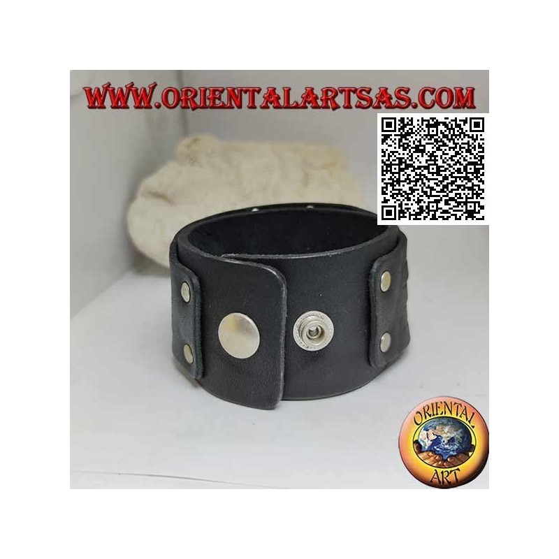 Bracelet large en cuir véritable, 5 brins cloutés et non cloutés sur une fermeture à clip et 2 longueurs (noir)