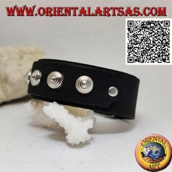 Echtes Lederarmband, konische Nieten am Riemen mit Clipverschluss und 2 Längen (schwarz)