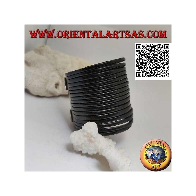 Breites Armband aus echtem Leder mit glatten Streifen mit Clipverschluss und 2 Längen (schwarz)