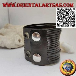 Wide bracelet in real leather, with smooth stripes with clip closure and 2 lengths (brown)