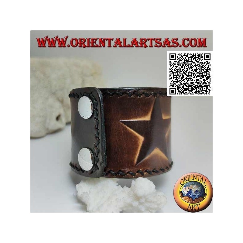 Wide bracelet in real leather, three stars in relief with clip closure and 2 lengths