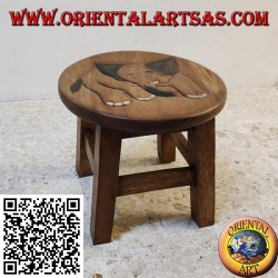Taburete bajo en madera de suar con elefante grabado pintado a mano