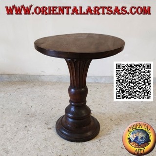 Round coffee table with blossoming conical central base hand carved in teak wood (72 cm)
