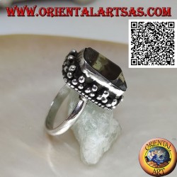 Anillo de plata con ágata Dzi tibetana antigua de la primera mitad del siglo XX rodeado de bolas