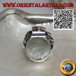Bague en argent avec ancienne agate tibétaine Dzi des années 1900 sur serti népalais avec dragon en relief sur les côtés