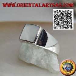Silver ring with square mother of pearl flush with raised edge on smooth frame
